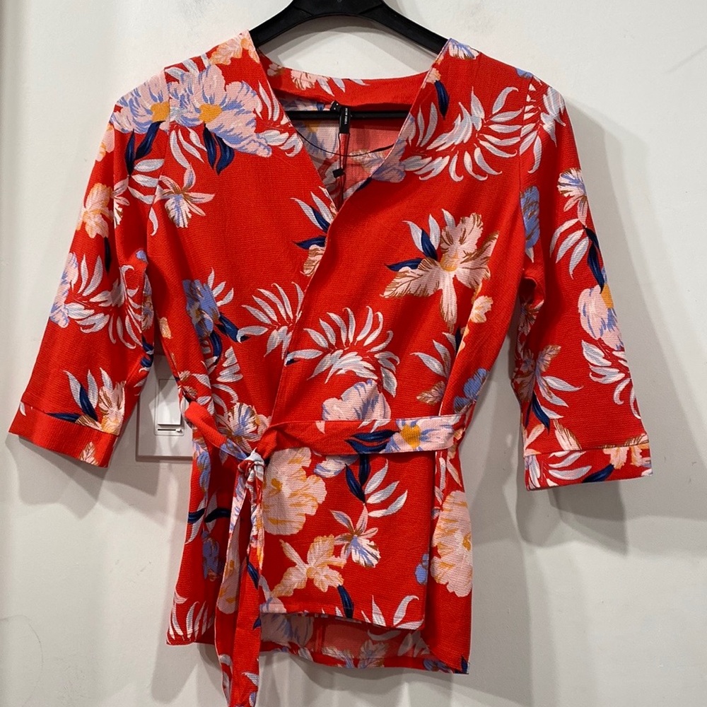 Vero Moda Bali 3/4 Sleeve Kimono Wrap Top Red Floral size S